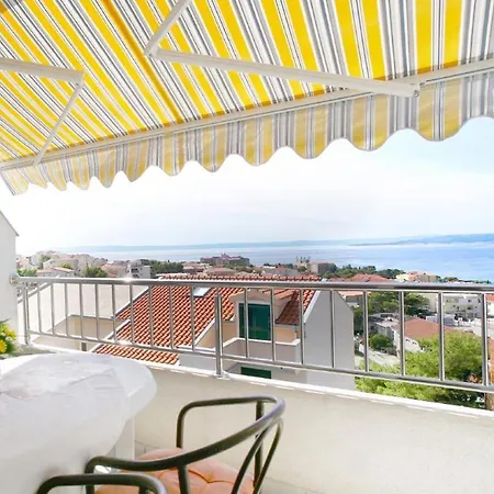 Apartment 16517a *